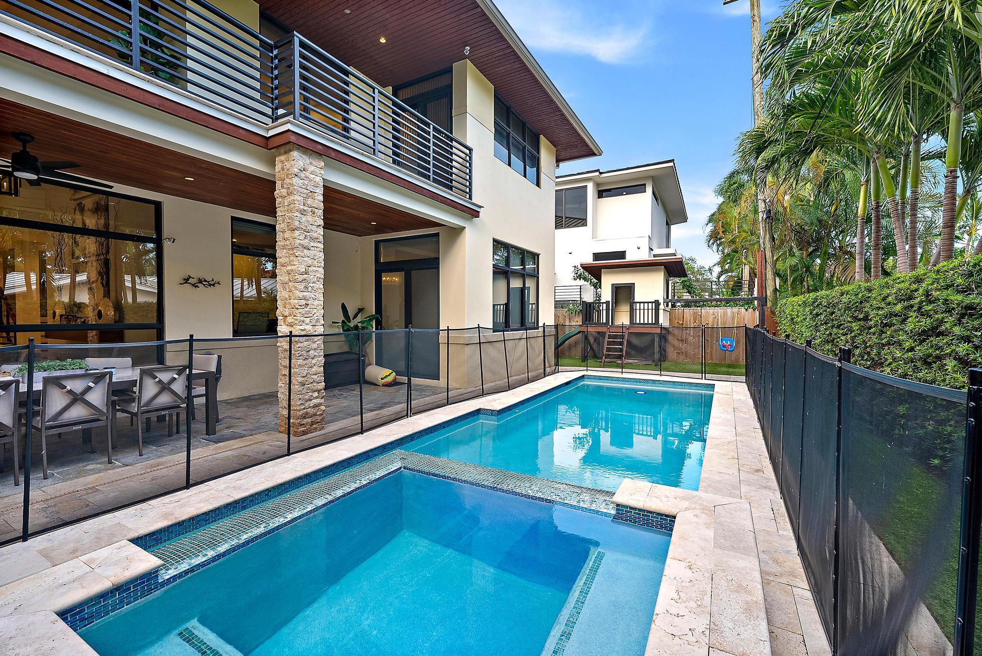 CORAL RIDGE NORTH - Residential