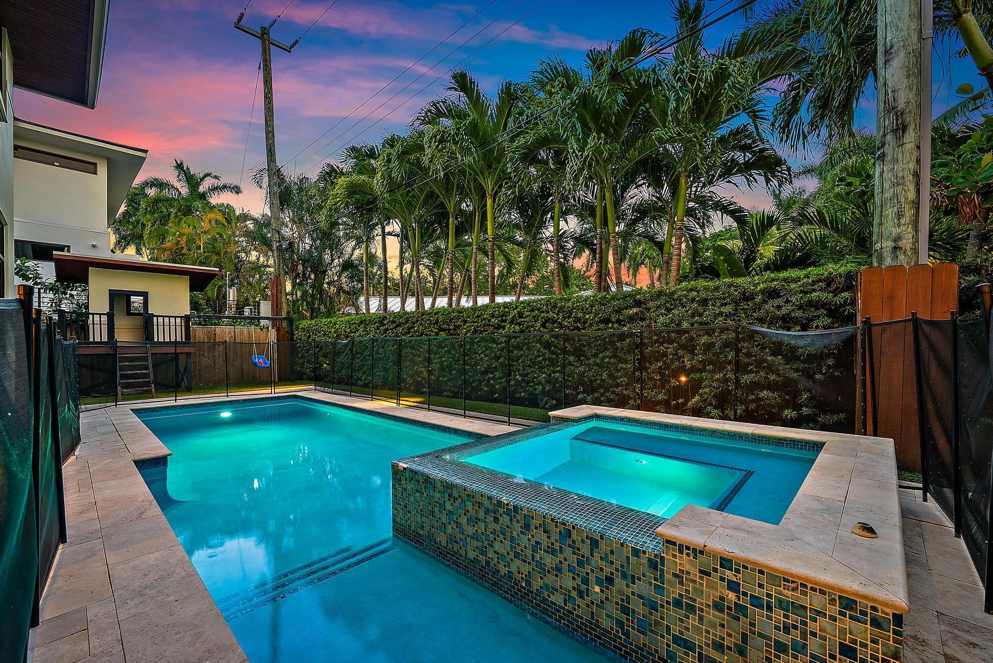 CORAL RIDGE NORTH - Residential