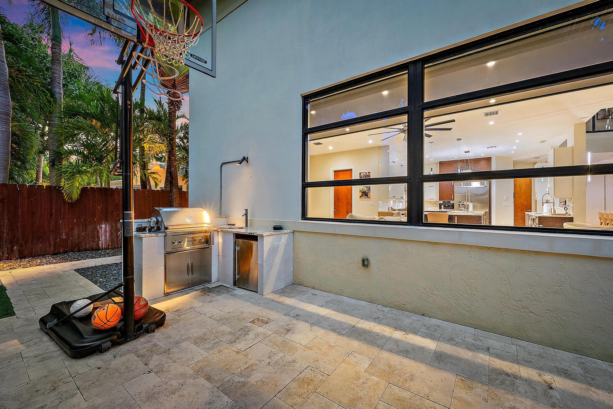 CORAL RIDGE NORTH - Residential