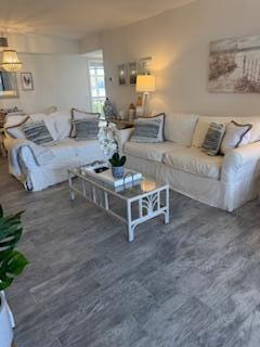 OCEAN VILLAS CONDO APTS - Residential