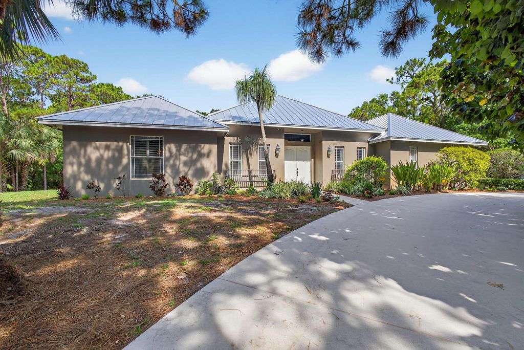 Photo of 16171 133rd Drive N, Jupiter, FL 33478 (MLS # R11106013)