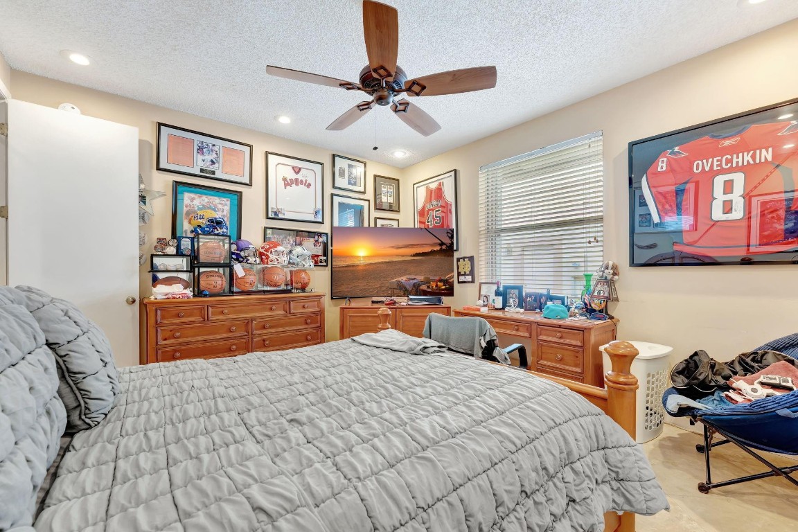 Eagle Point 127-12 B - Residential