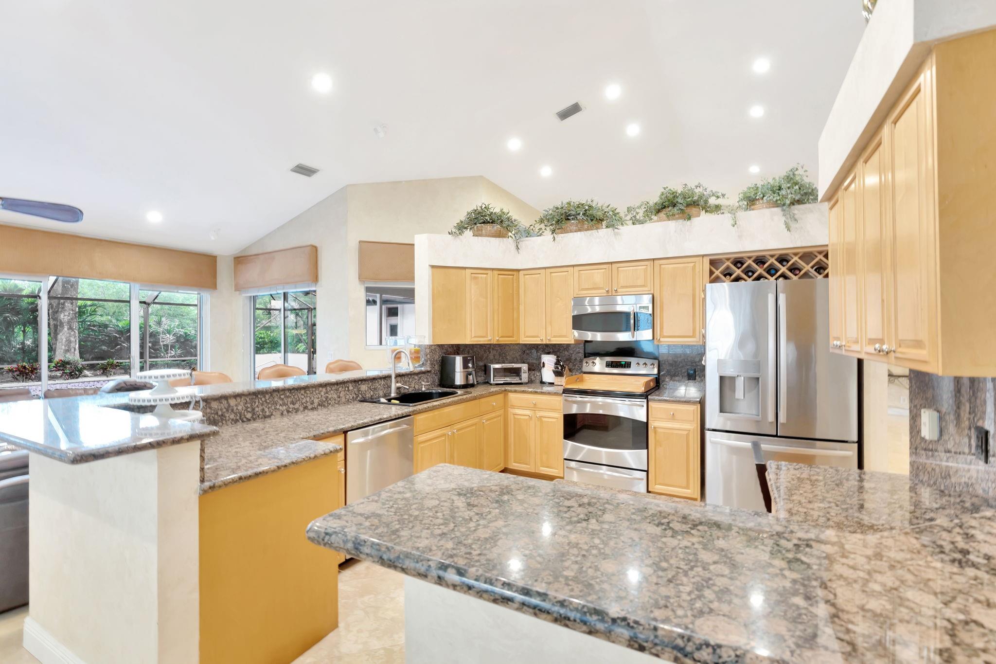 Eagle Point 127-12 B - Residential