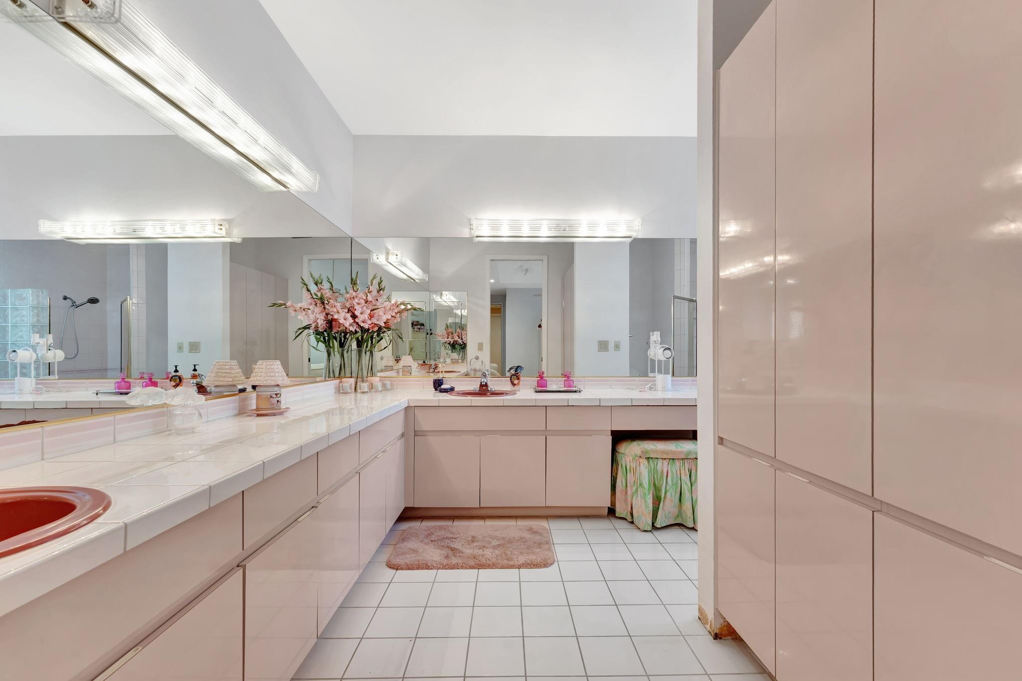 Eagle Point 127-12 B - Residential