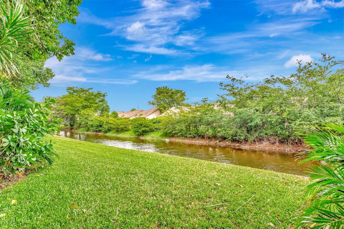 Eagle Point 127-12 B - Residential