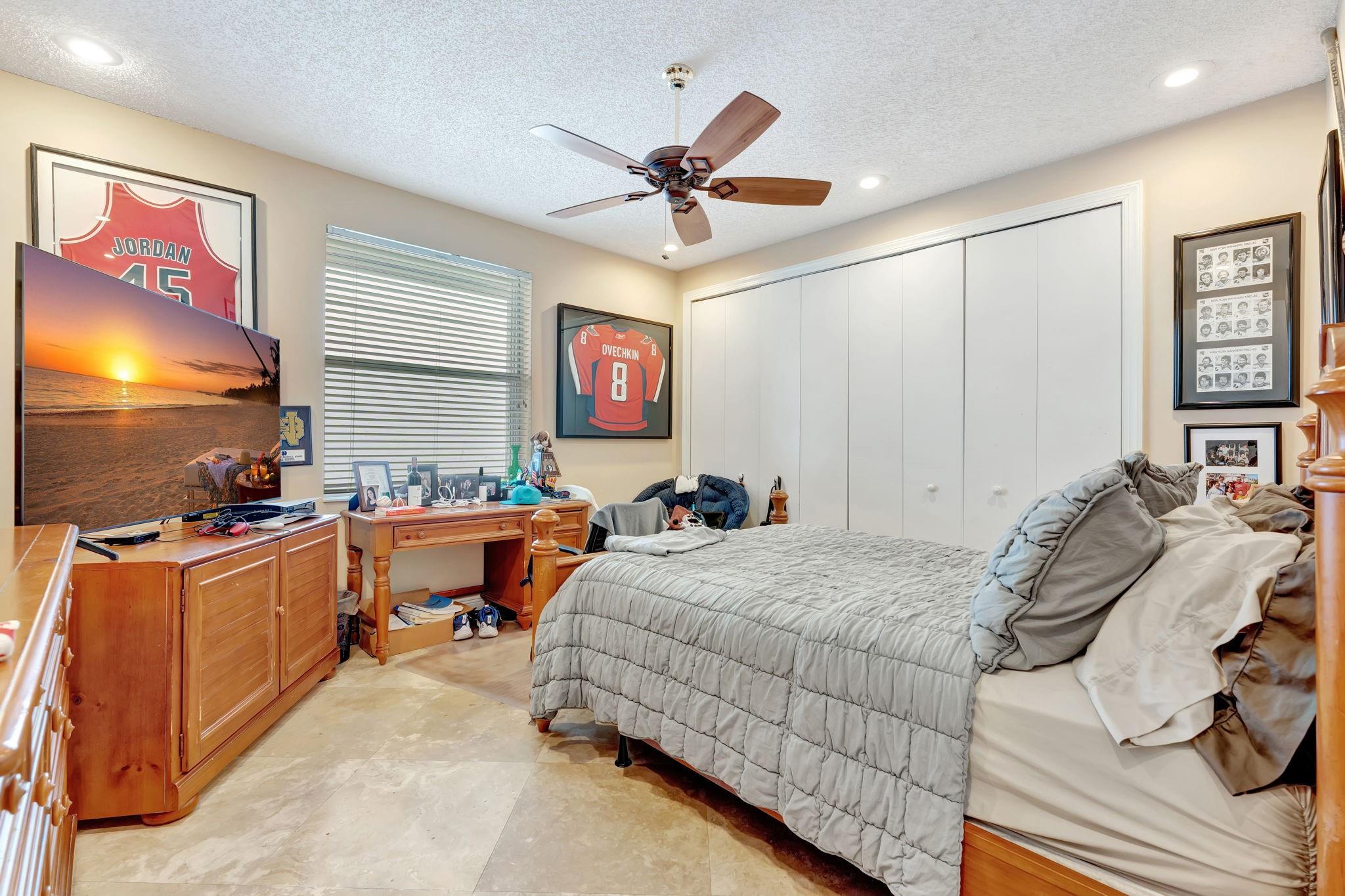 Eagle Point 127-12 B - Residential