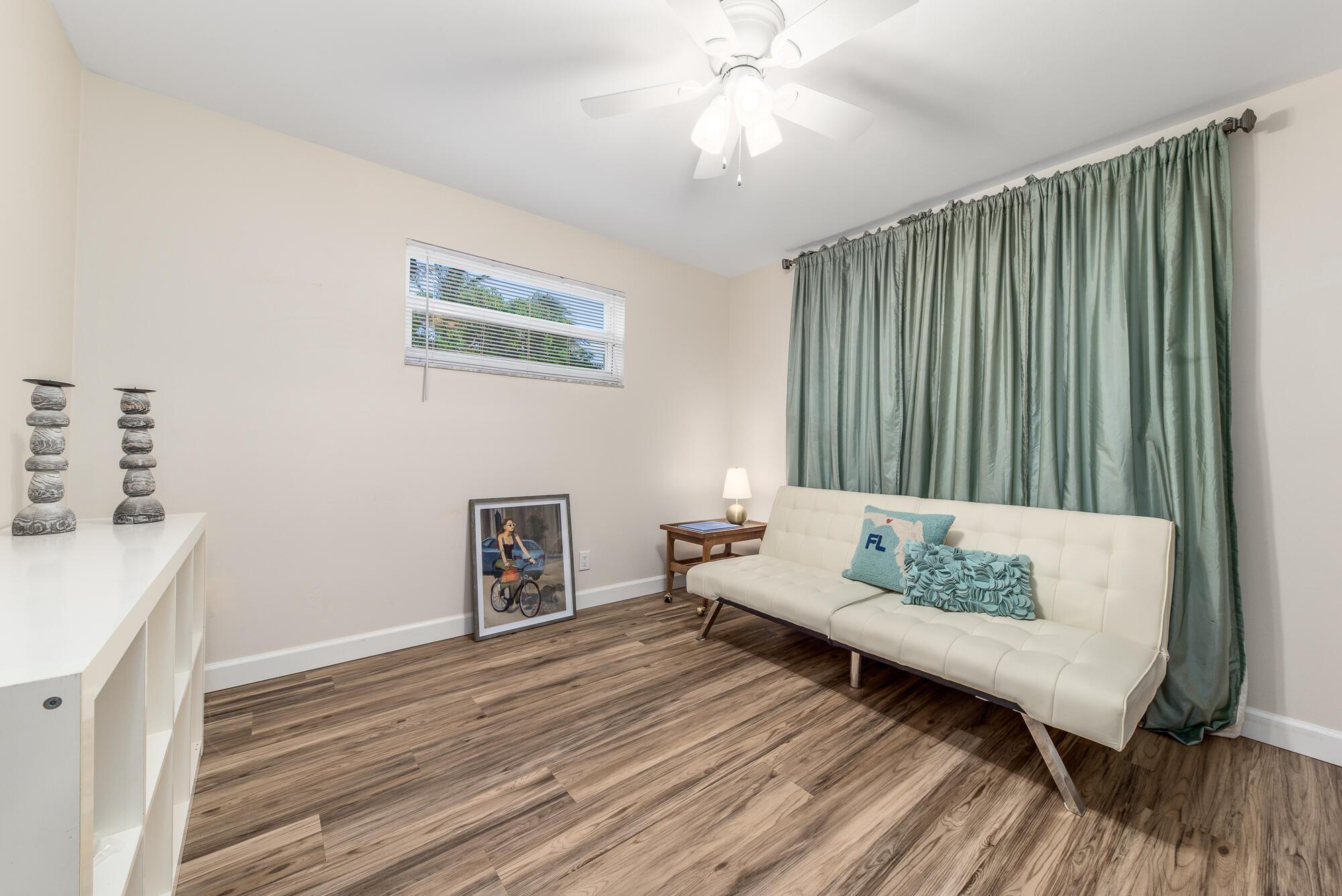 MURINS UNRECORDED - Residential Lease
