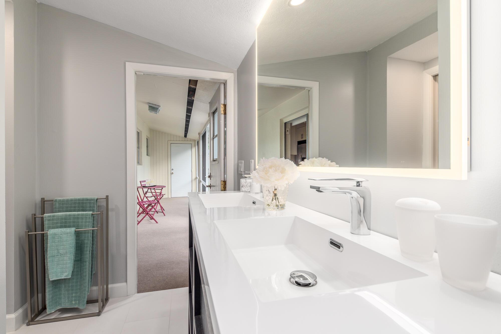 MURINS UNRECORDED - Residential Lease