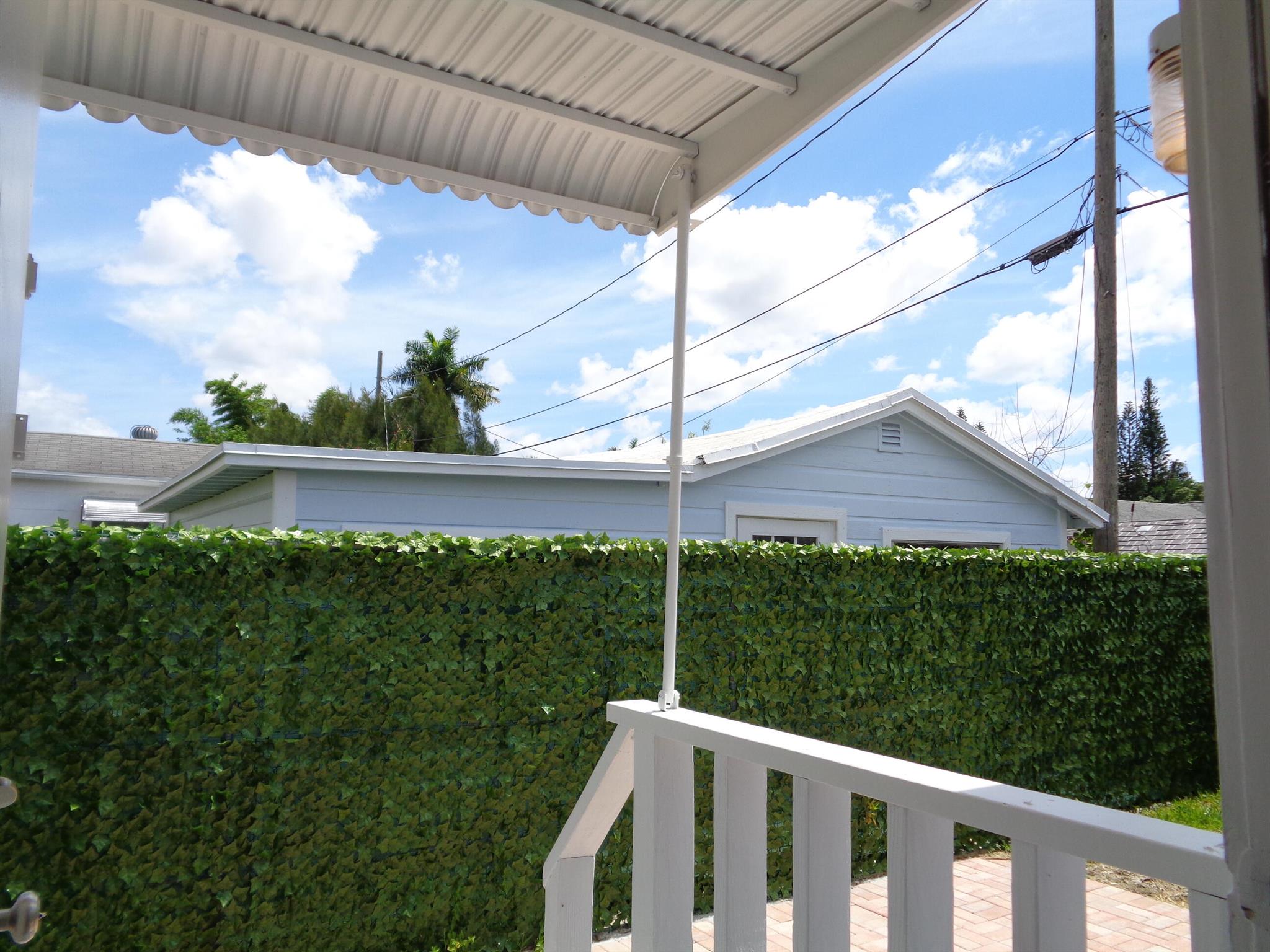 LAKEWOOD GARDENS PL 1 IN - Residential Lease