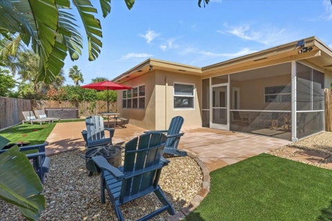 Tiny photo for 3721 NE 16th Terrace, Oakland Park, FL 33334 (MLS # B26088088)