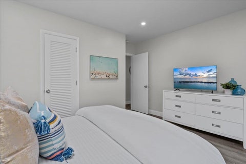 Tiny photo for 3721 NE 16th Terrace, Oakland Park, FL 33334 (MLS # B26088088)