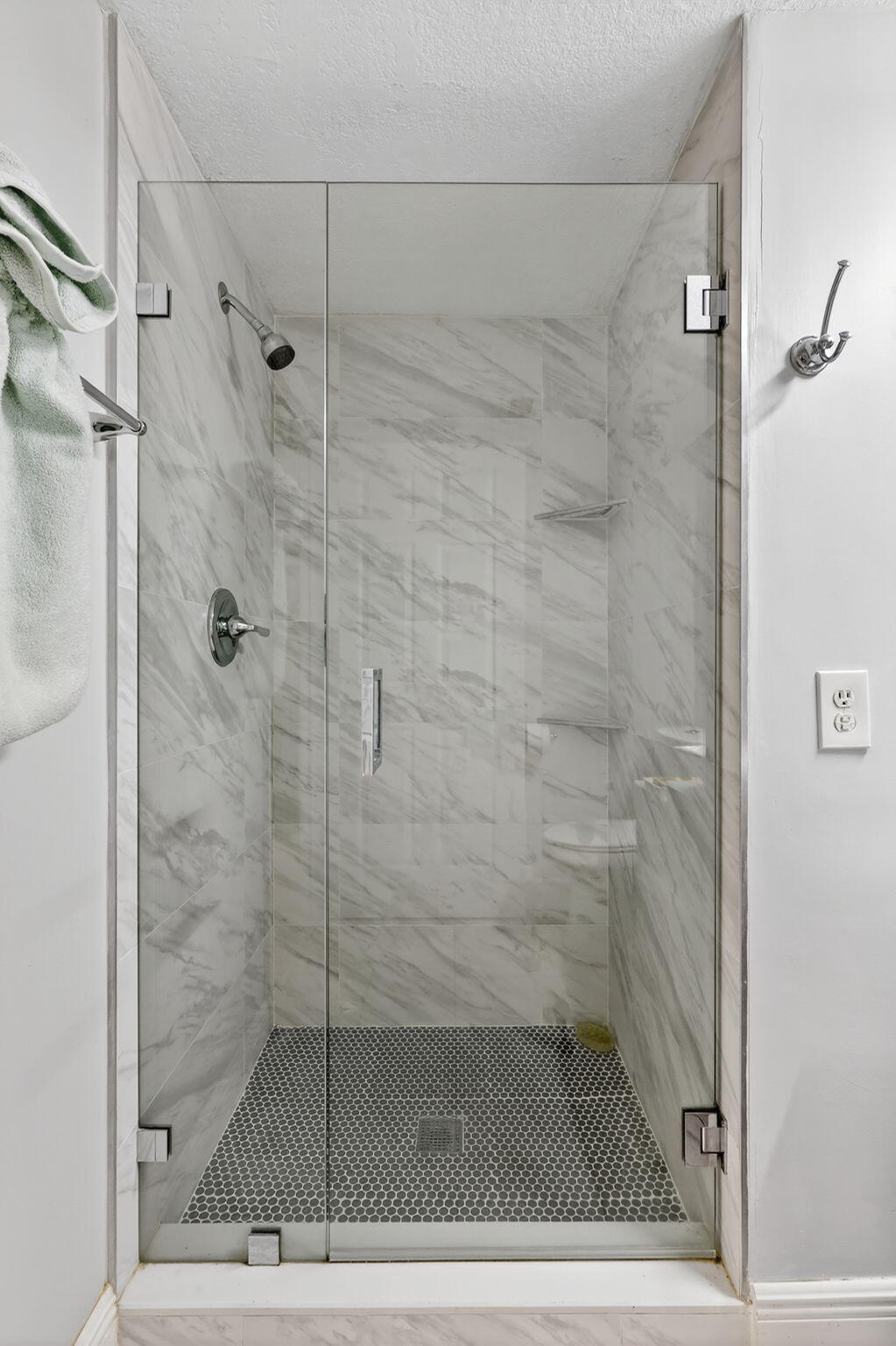 SOUTHPORT AT HUNTERS RUN CONDO - Residential