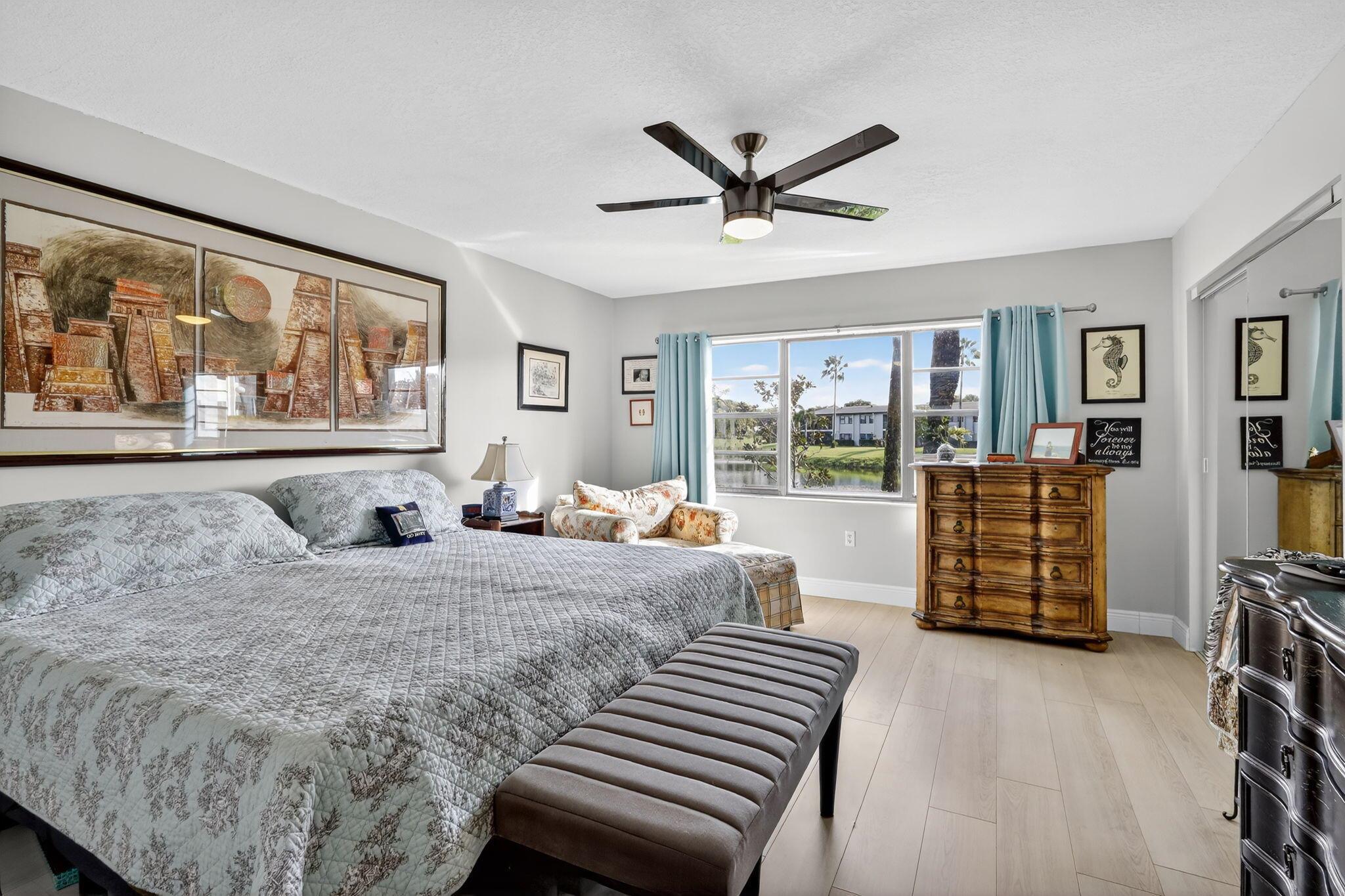 SOUTHPORT AT HUNTERS RUN - Residential