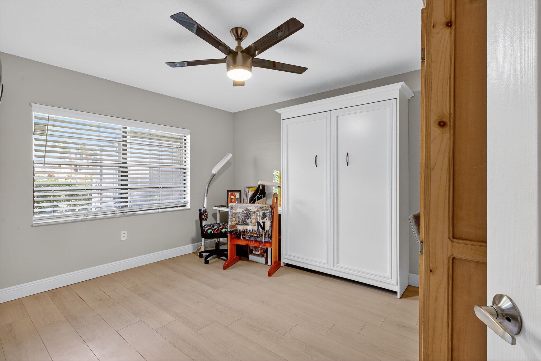 SOUTHPORT AT HUNTERS RUN - Residential