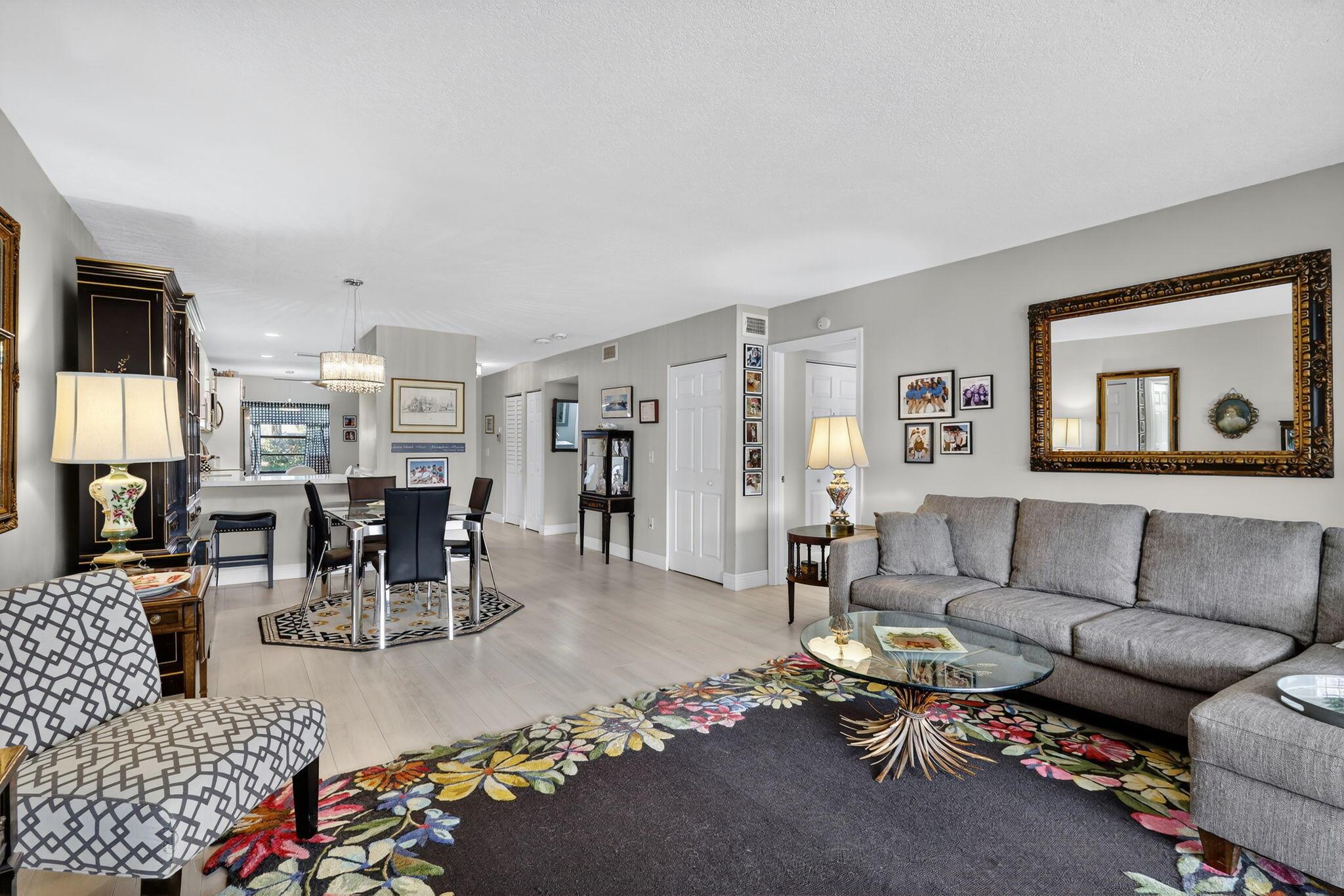 SOUTHPORT AT HUNTERS RUN - Residential