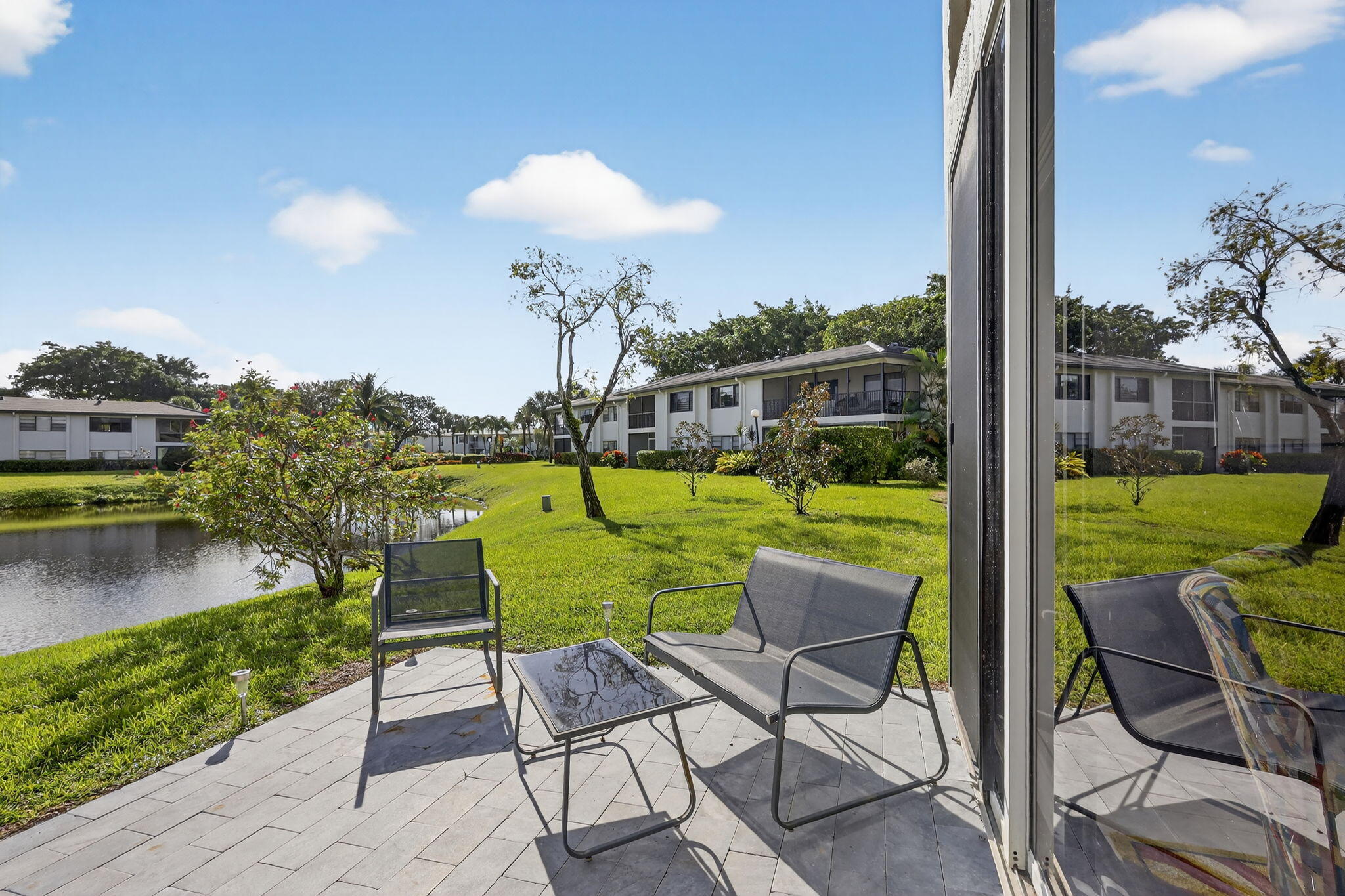 SOUTHPORT AT HUNTERS RUN CONDO - Residential