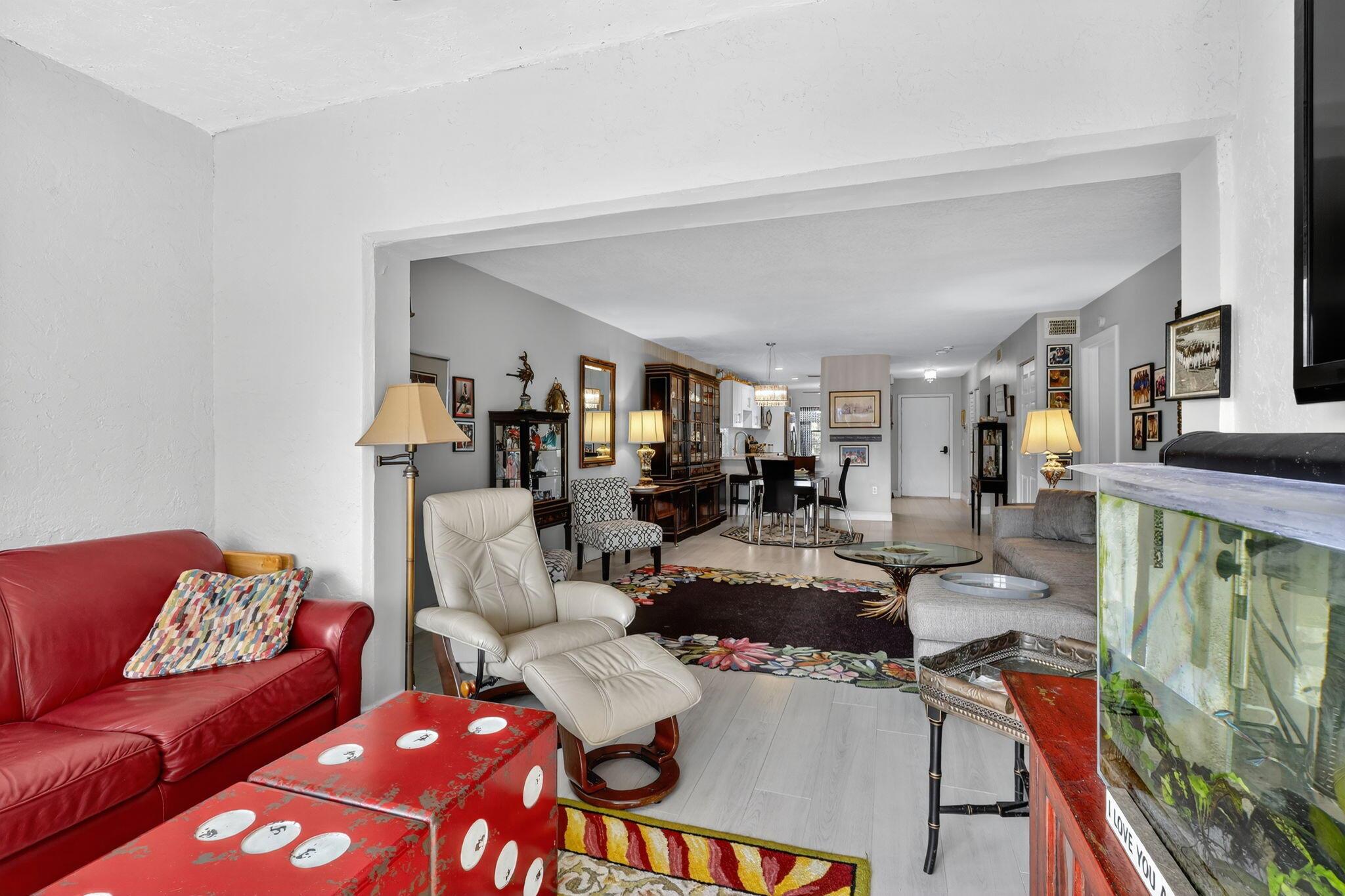 SOUTHPORT AT HUNTERS RUN - Residential