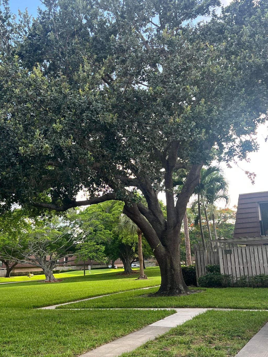 Photo of 2430 24th Lane, Palm Beach Gardens, FL 33418 (MLS # R10998529)