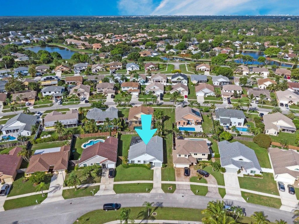 Photo of 22514 Blue Marlin Drive, Boca Raton, FL 33428 (MLS # F10507666)