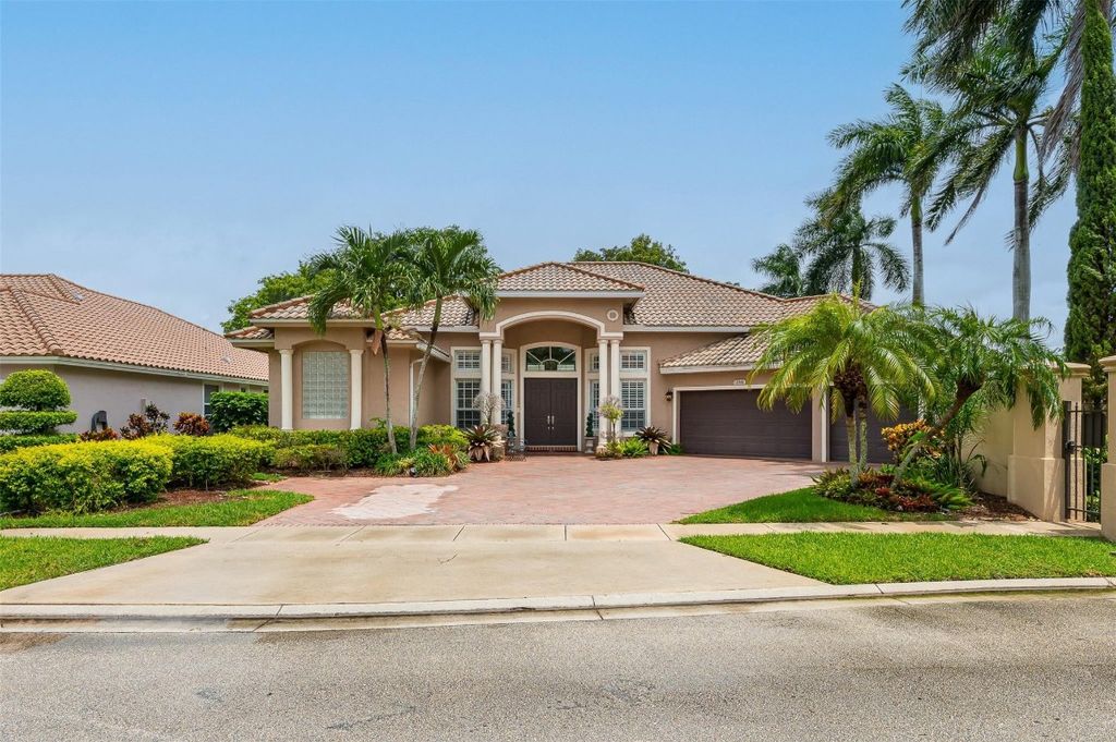 Photo of 11541 Kensington Court, Boca Raton, FL 33428 (MLS # F10453165)