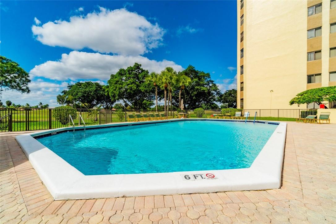 ENVIRON TOWERS - Residential