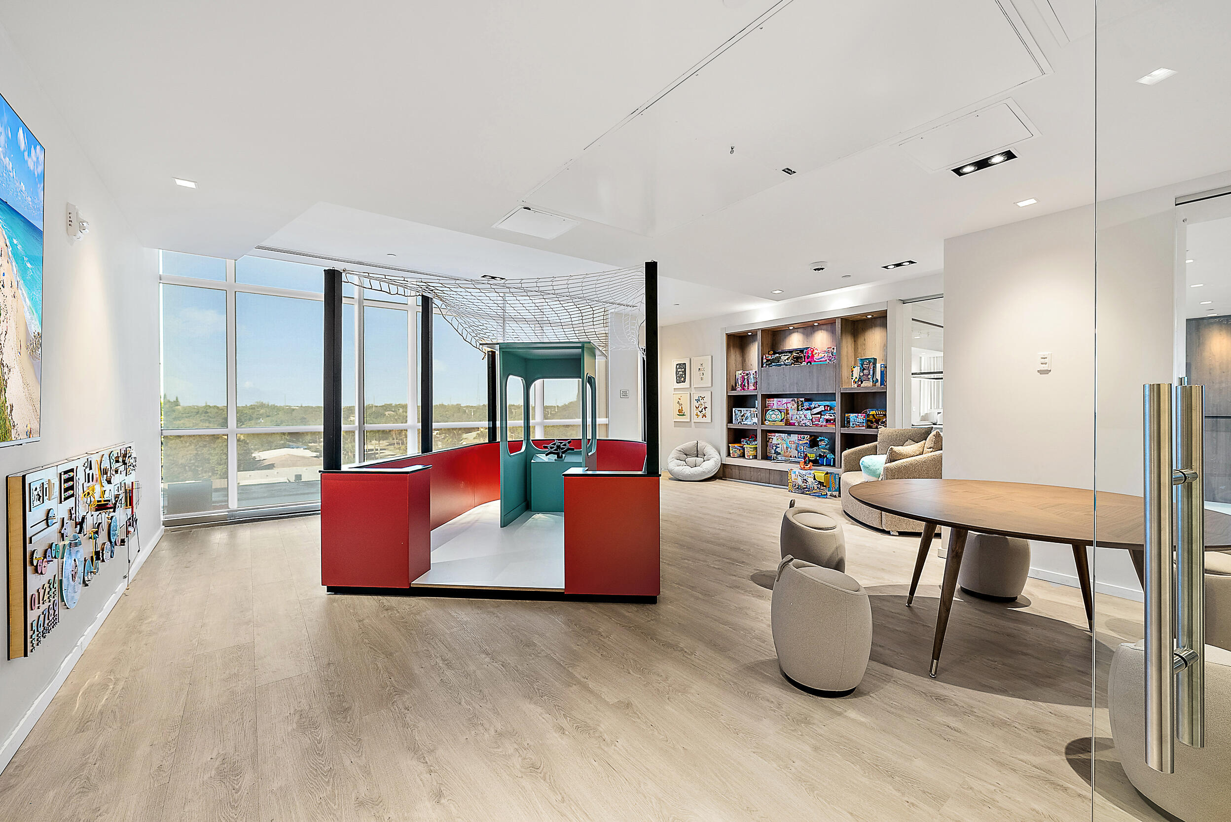 Nautilus 220 - Residential Lease