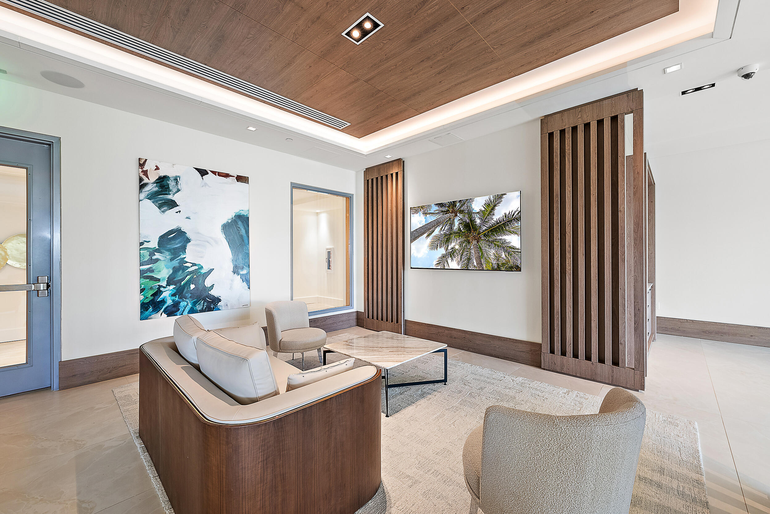 Nautilus 220 - Residential Lease