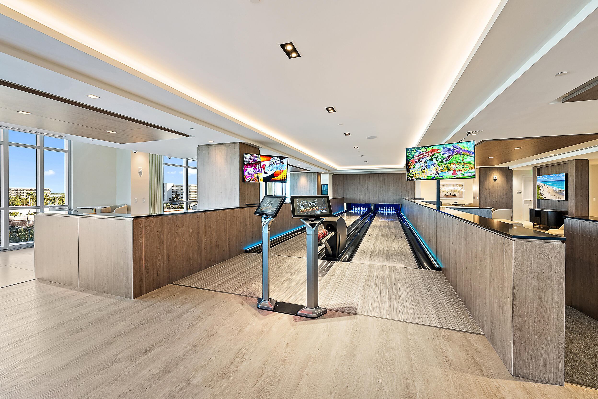 Nautilus 220 - Residential Lease