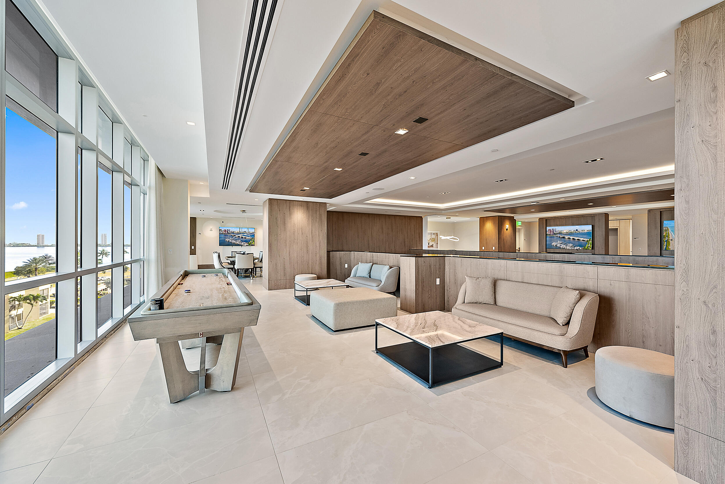 Nautilus 220 - Residential Lease