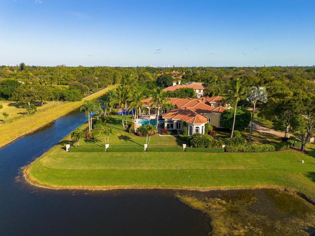 7956 Steeplechase Drive