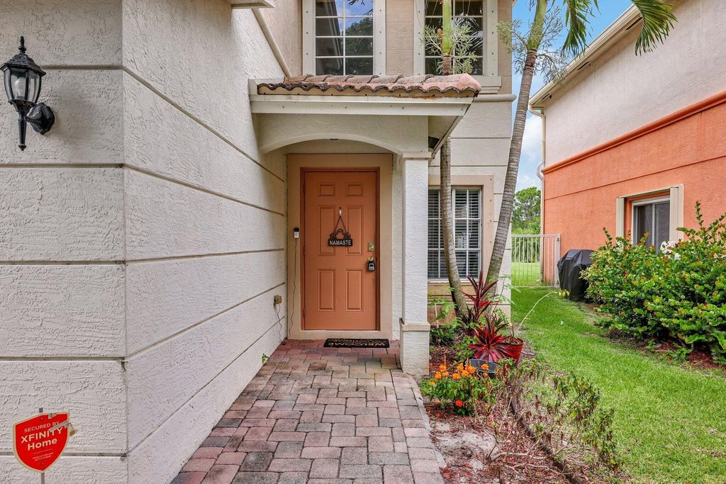 Photo of 4453 SE Graham Drive, Stuart, FL 34997 (MLS # R10999173)