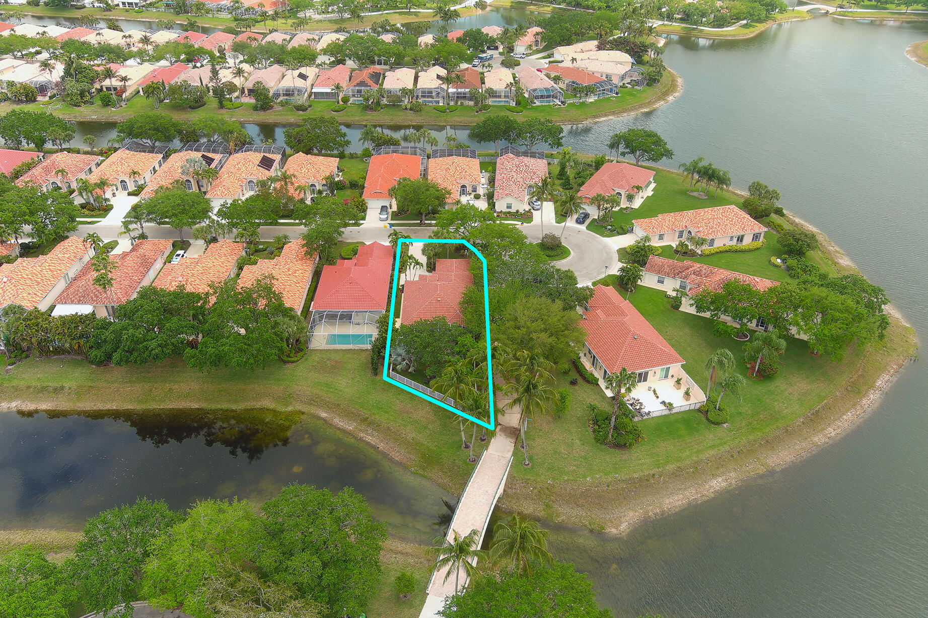 RIVERWALK - Residential