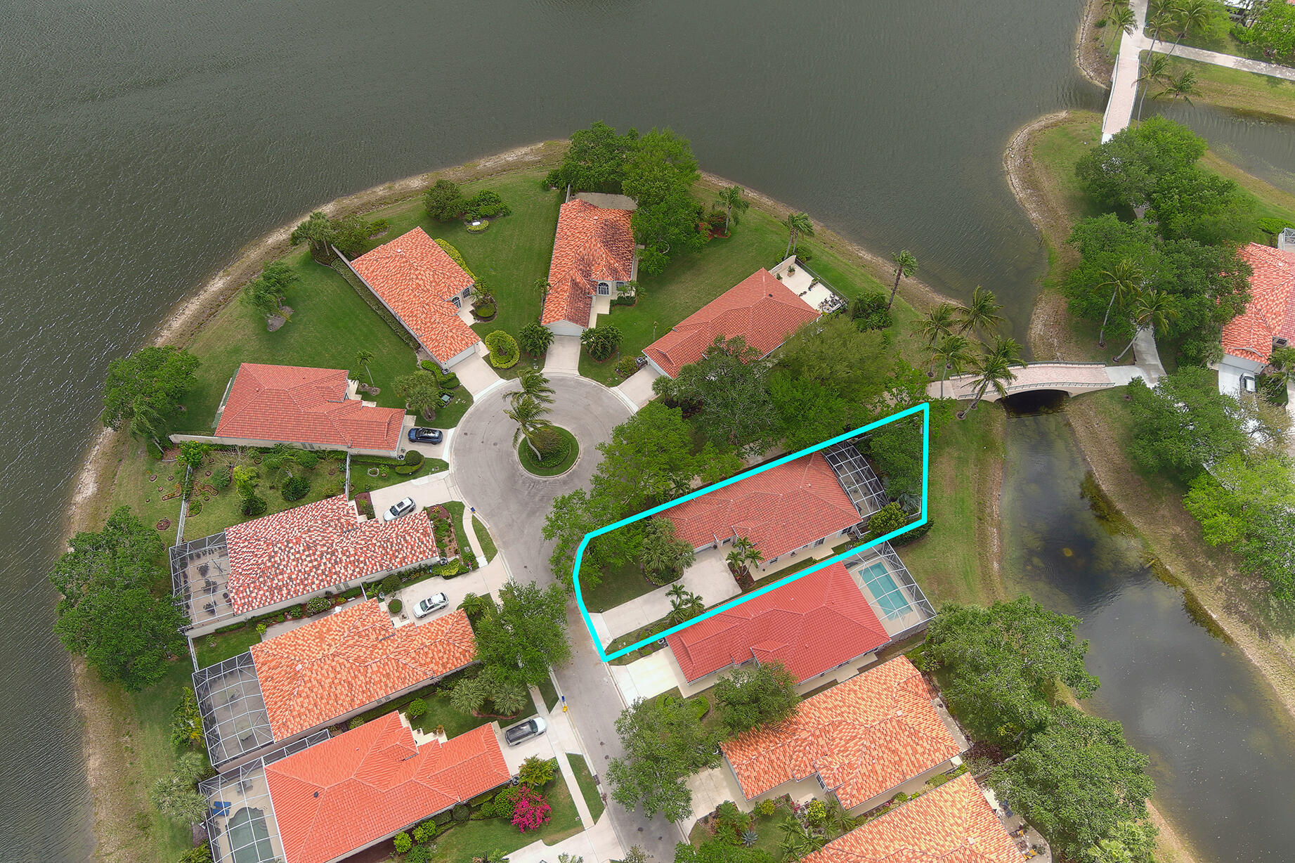 RIVERWALK - Residential