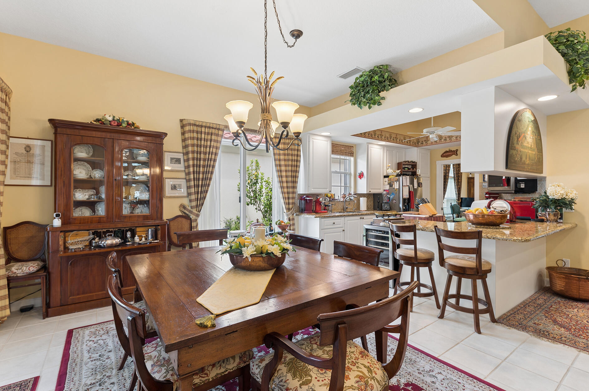 RIVERWALK - Residential