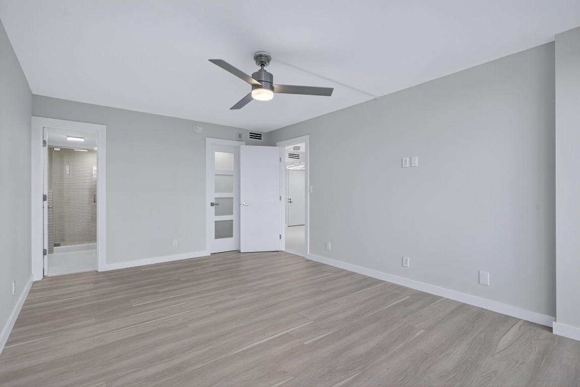 SILVER THATCH - Residential