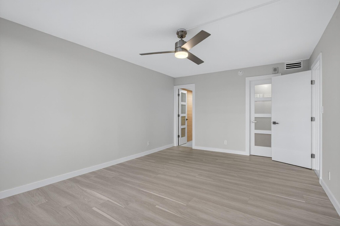 SILVER THATCH - Residential