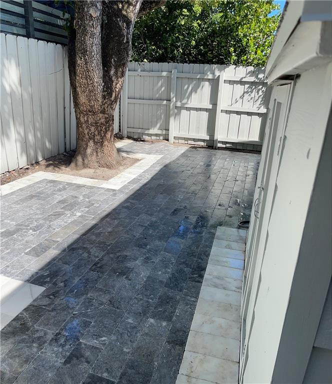 Oakland Park - Residential