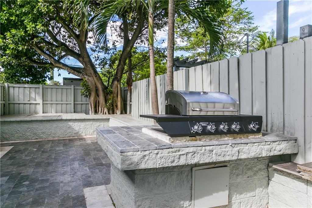 Oakland Park - Residential