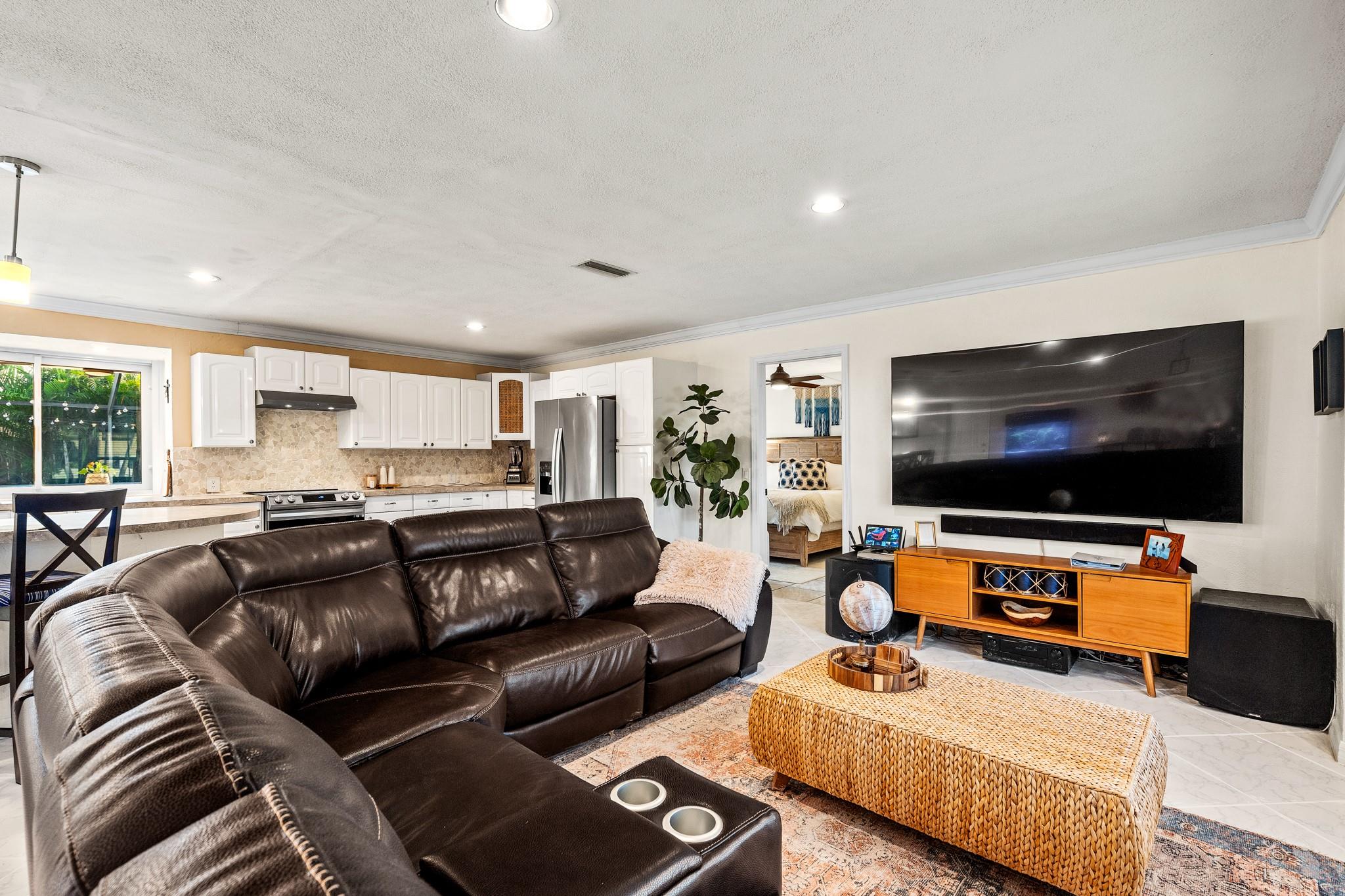 SUNRISE GOLF VILLAGE - Residential