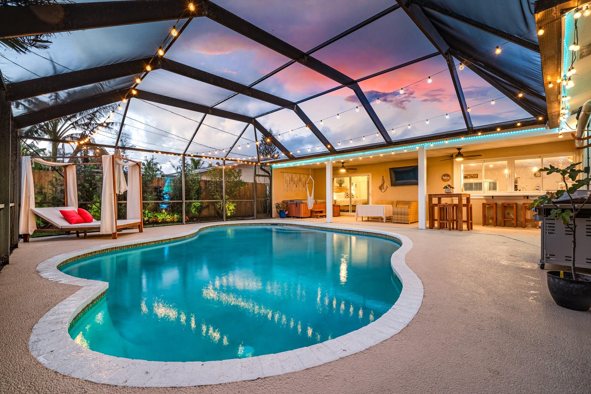 SUNRISE GOLF VILLAGE - Residential