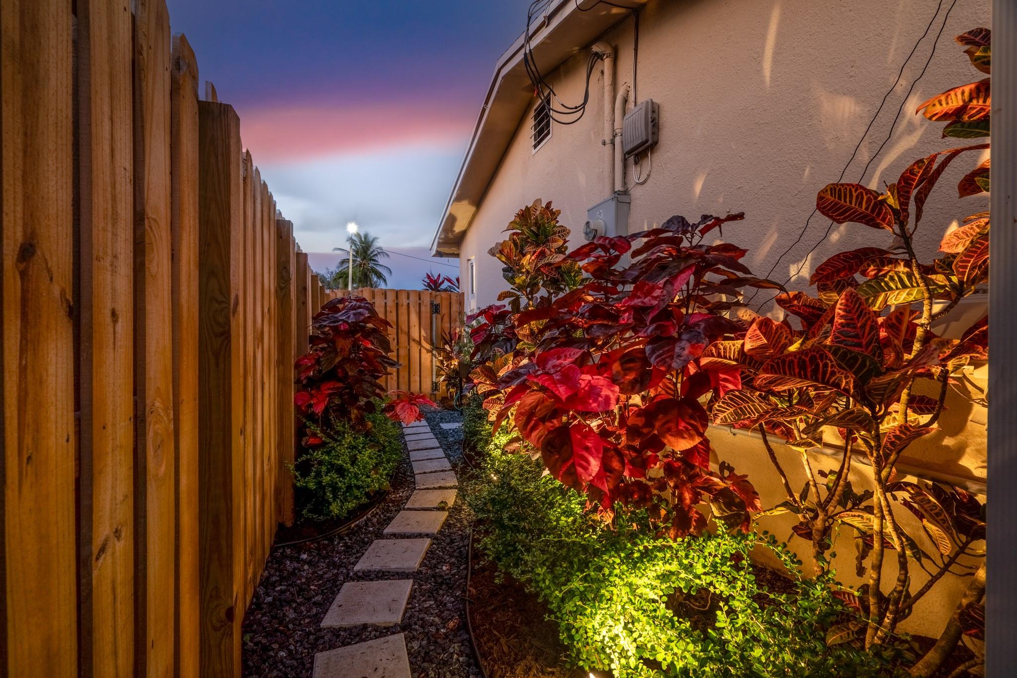 SUNRISE GOLF VILLAGE - Residential