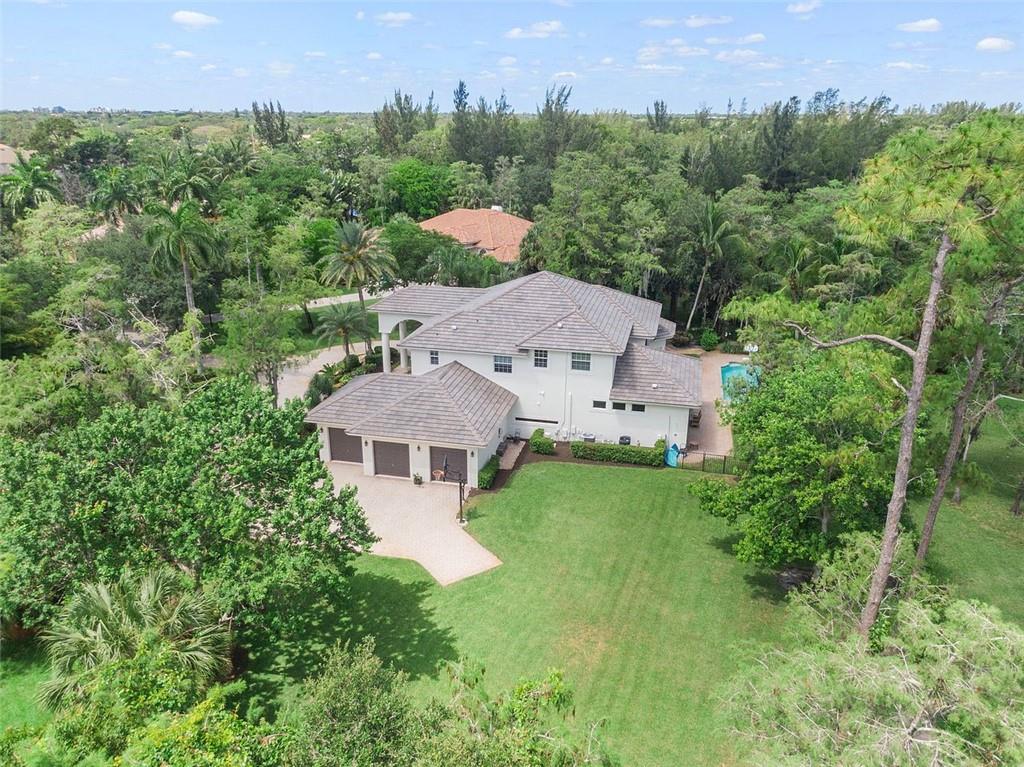 Tall Pines 152-30 B - Residential