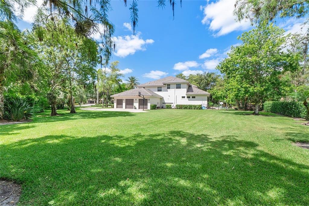 Tall Pines 152-30 B - Residential