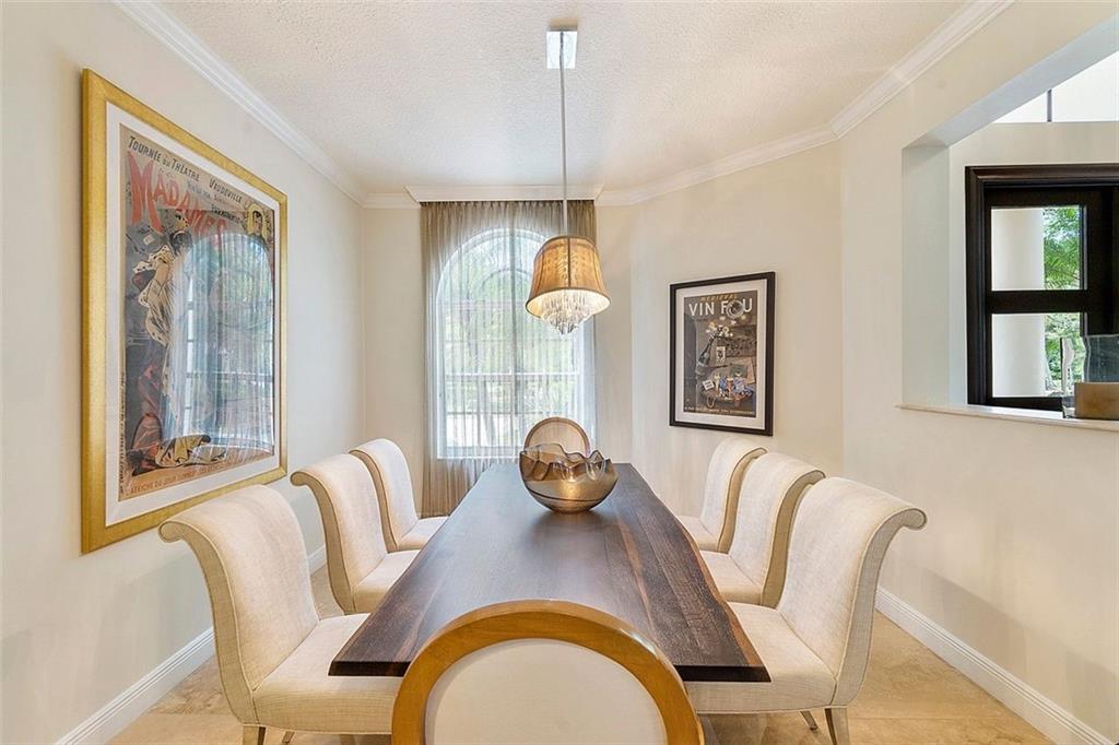 Tall Pines 152-30 B - Residential