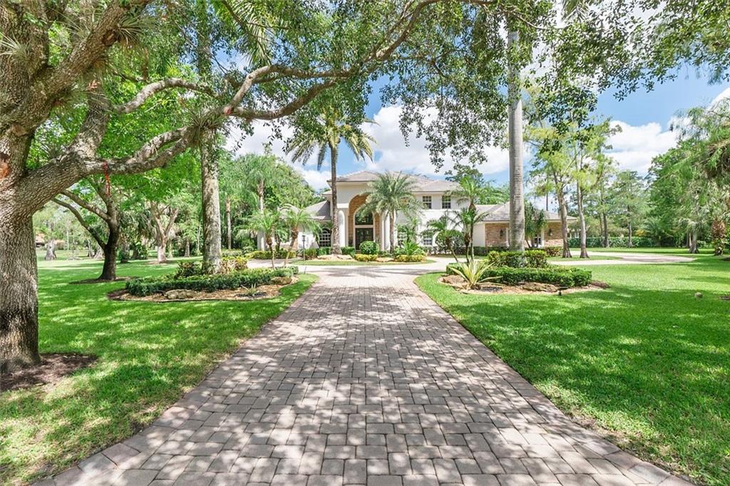 Tall Pines 152-30 B - Residential