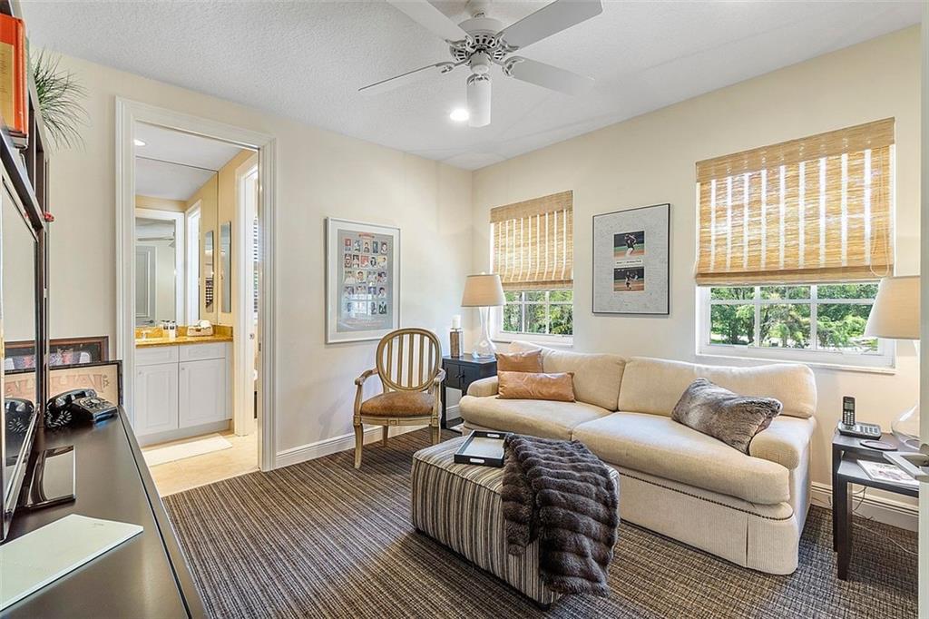 Tall Pines 152-30 B - Residential