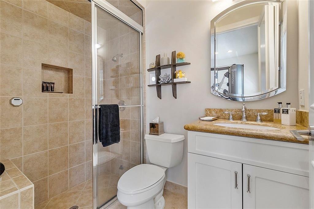 Tall Pines 152-30 B - Residential