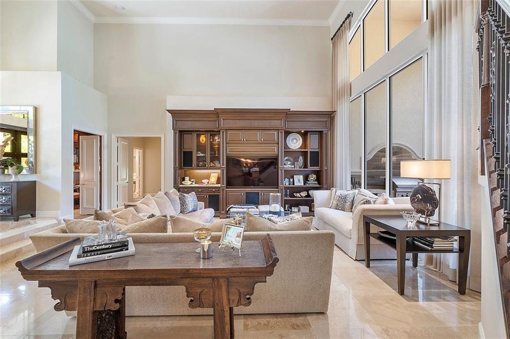 Tall Pines 152-30 B - Residential