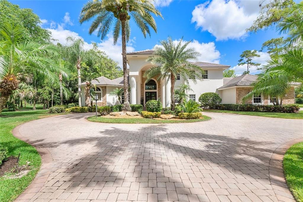 Tall Pines 152-30 B - Residential