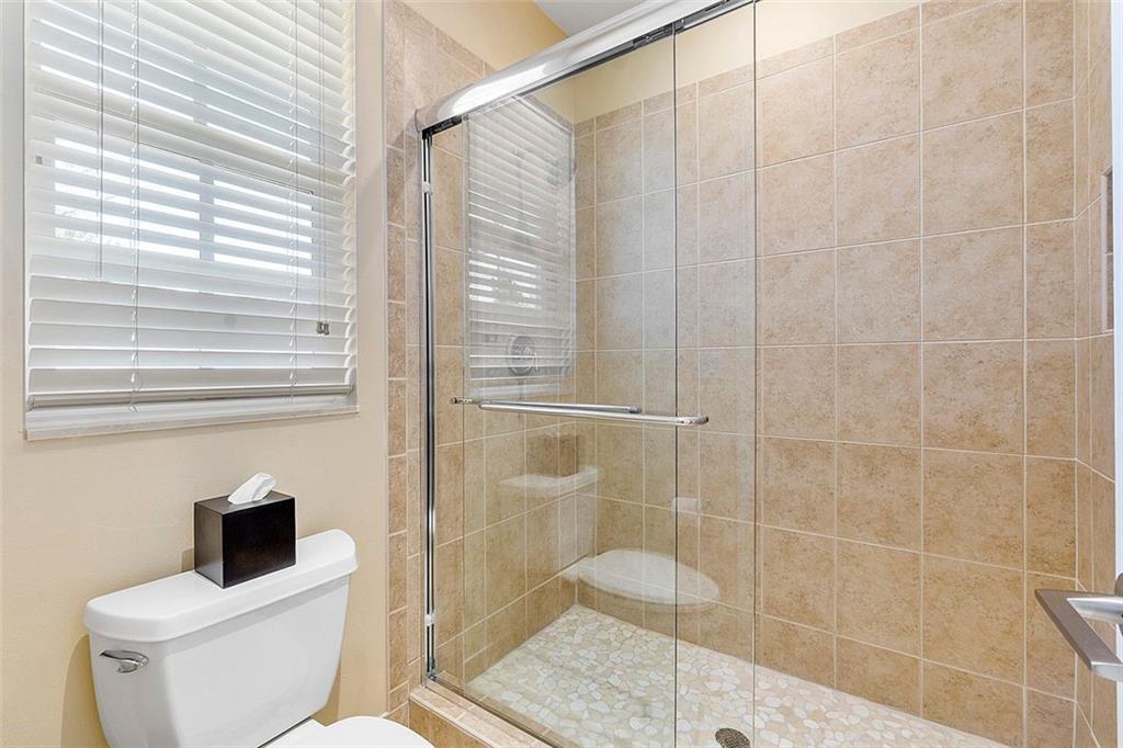 Tall Pines 152-30 B - Residential